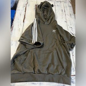 Adidas short sleeve sweatshirt